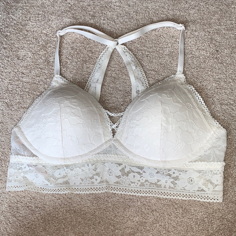 Victoria’s Secret White Laced Bra